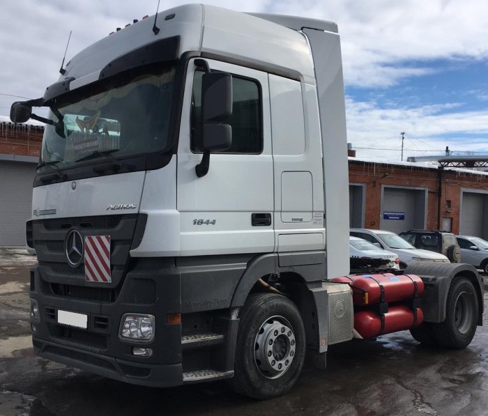Установка ГБО на Mercedes-Benz Actros 1844LS 2018г., Газодизель, метан ALEX Diesel (Польша), двигатель 12.0л. 6 цилиндров (Дизель)